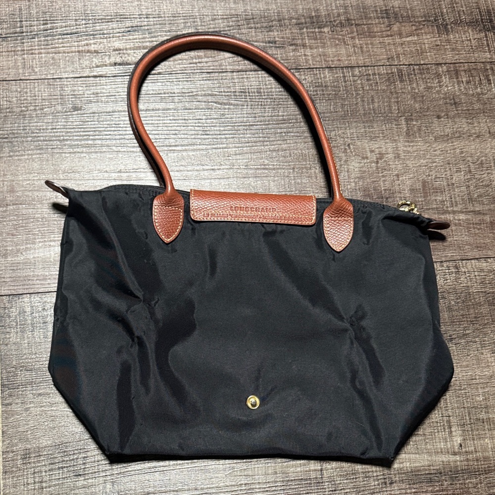 Longchamp Le Pliage Black Tote - Picture 2 of 15